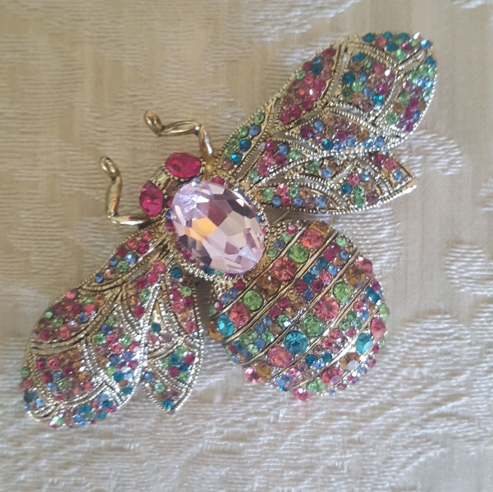 Colorful Pink Bee Pin